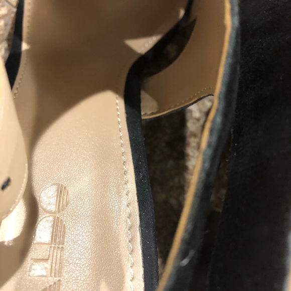 Aldo Cadriela Black Sandal size 7.5 - Picture 4 of 11